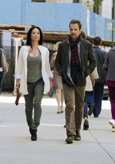 Tv Fashion Inspiration Joan Watson Lucy Liu On Elementary